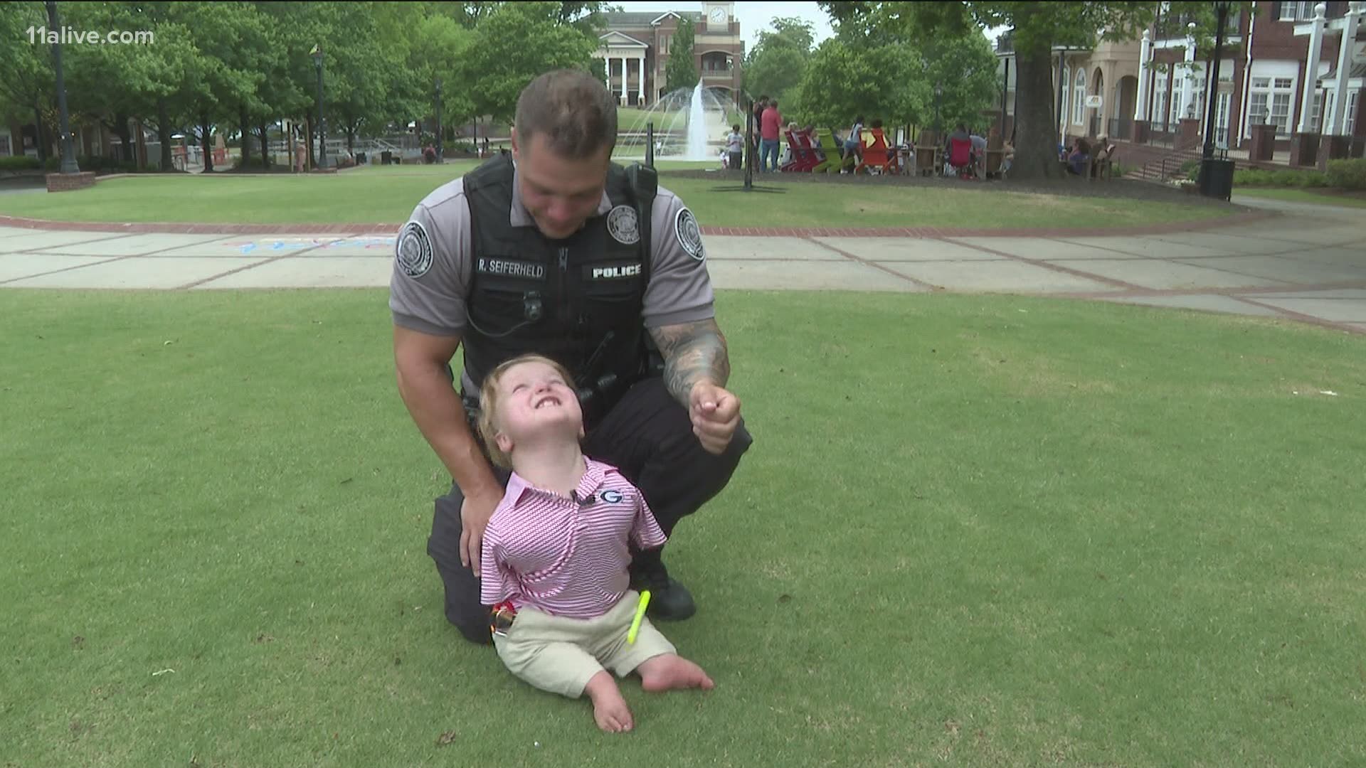 The partnership between the veteran cop and the child who wants to be one started a few months back during the officer's patrol downtown.