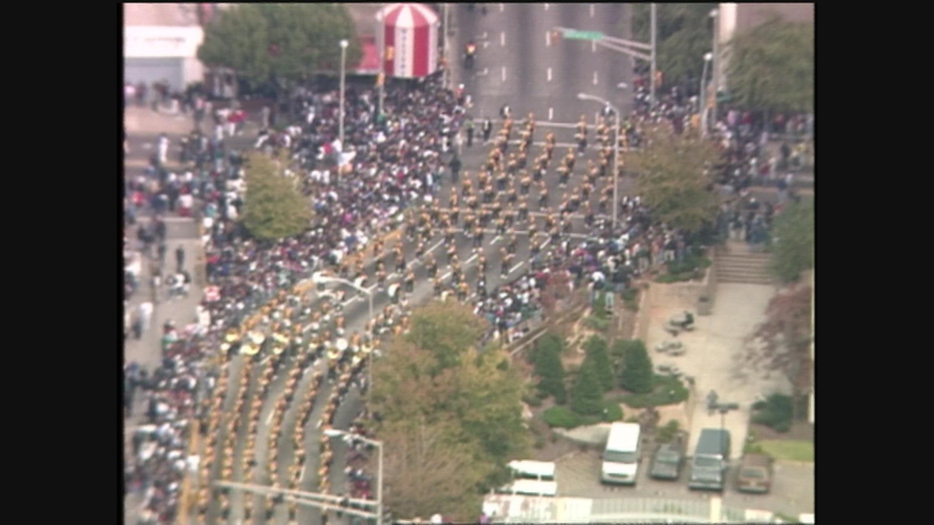 As Atlanta celebrates the Braves' 2021 World Series victory, here's a look back at the parade after the team's 1995 World Series win.