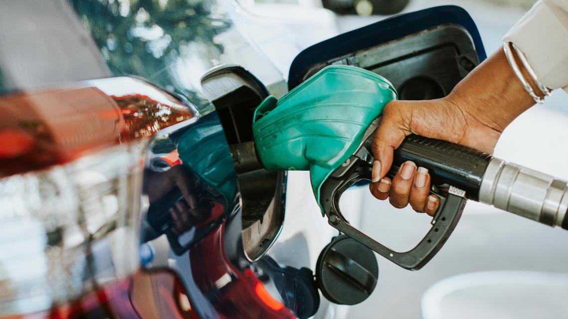 'Let's act now': South Carolina attorney general calls for 30-day pause on gas tax